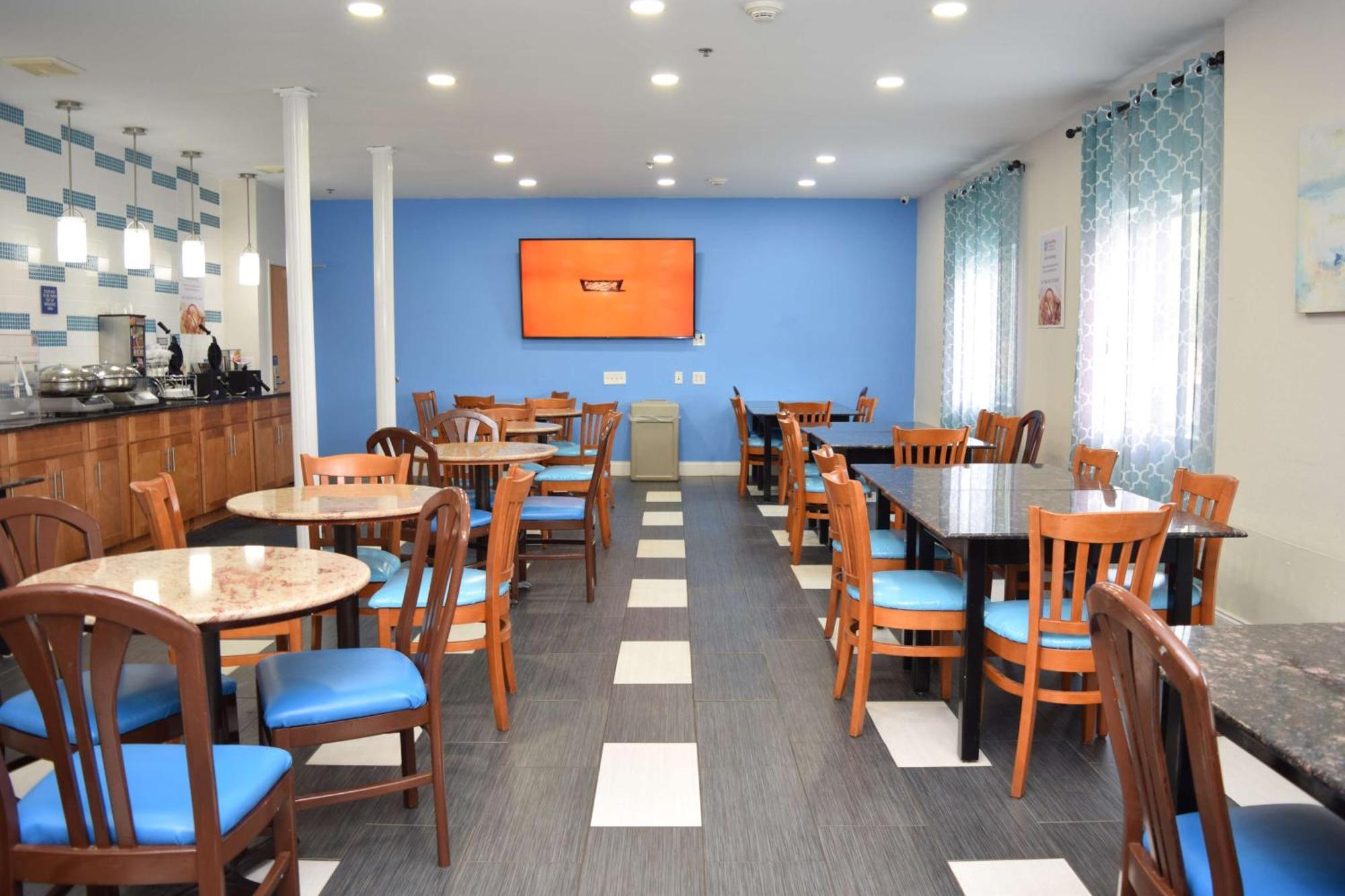 Surestay Plus Hotel By Best Western Niagara Falls East Bagian luar foto